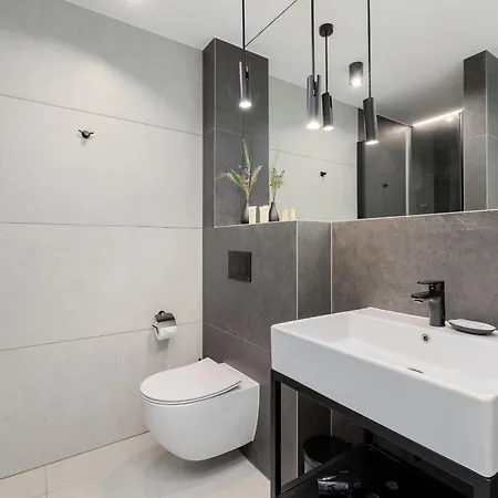 Port Stylowy Blisko Plazy Z Basenem I Sauna By Renters