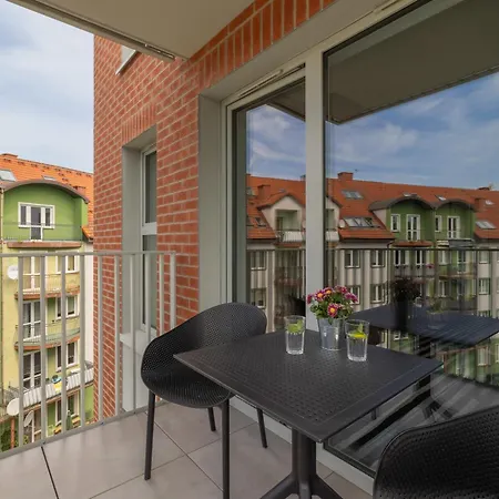 Apartment Port Stylowy Blisko Plazy Z Basenem I Sauna By Renters
