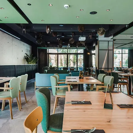 Port Stylowy Blisko Plazy Z Basenem I Sauna By Renters
