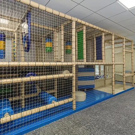 Port Stylowy Blisko Plazy Z Basenem I Sauna By Renters Apartment
